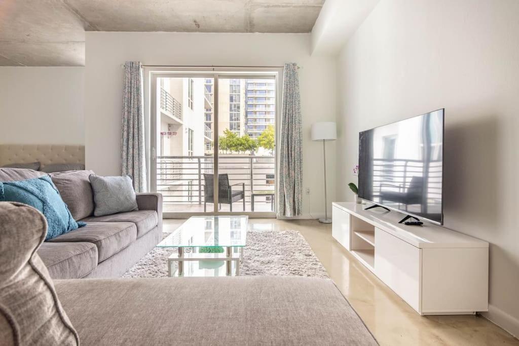1Br Loft In Downtown With Bay View And Workspace Miami Dış mekan fotoğraf