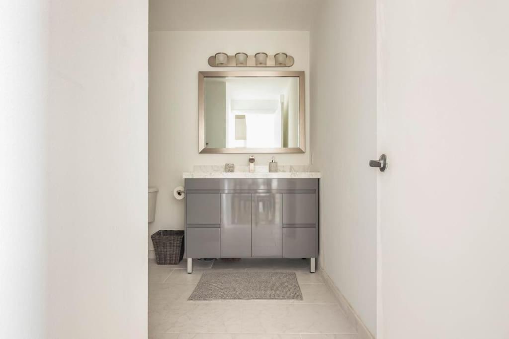 1Br Loft In Downtown With Bay View And Workspace Miami Dış mekan fotoğraf