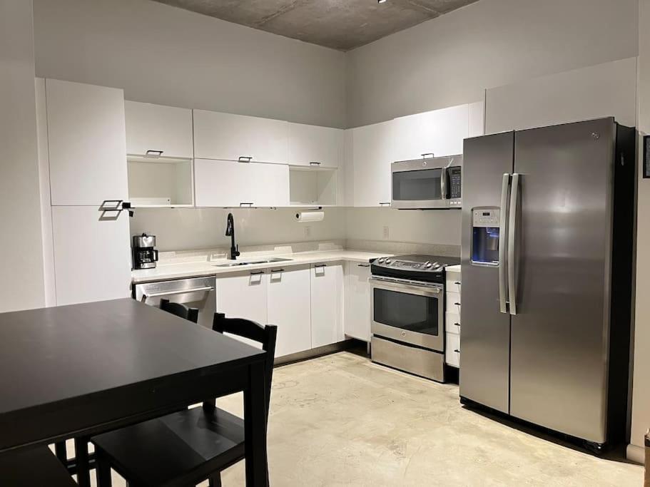 1Br Loft In Downtown With Bay View And Workspace Miami Dış mekan fotoğraf