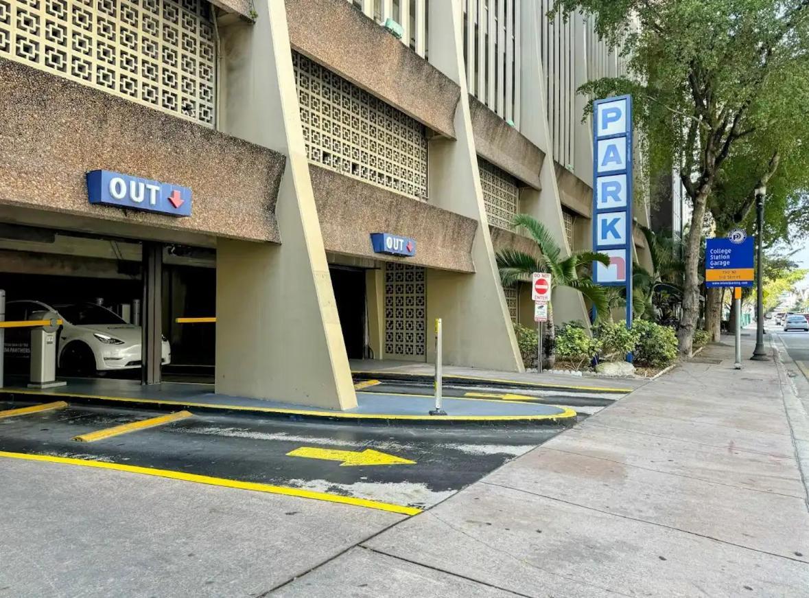 1Br Loft In Downtown With Bay View And Workspace Miami Dış mekan fotoğraf